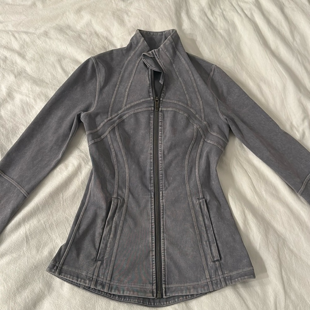 Lulumeon jacket